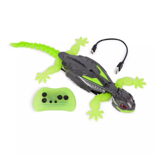 Wall-Climbing Gecko Dog Toy