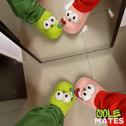OmgMyDog™ Kissing Slippers